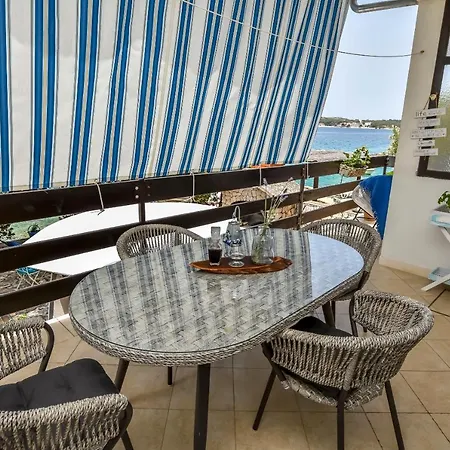 House Spirit Of The Sea * Ražanj