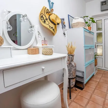 House Spirit Of The Sea Ferienhaus Ražanj