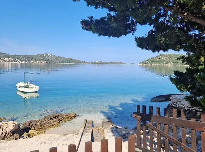 House Spirit Of The Sea * Ražanj